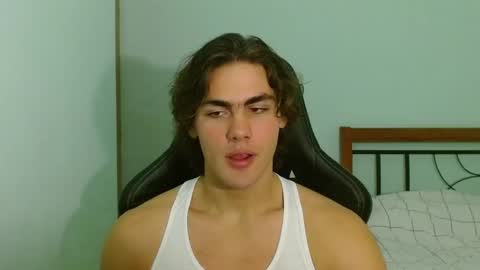 Snapshot of harryking1 chatting on 11.10.25 harryking1 online show from 11.10.25