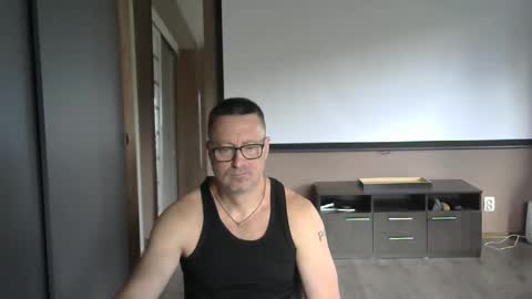 Snapshot of harrysnake chatting on 09.11.25 HarrySnake online show from 09.11.25