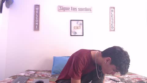 Snapshot of harrythomson1 chatting on 01.11.25 harry thomson online show from 01.11.25