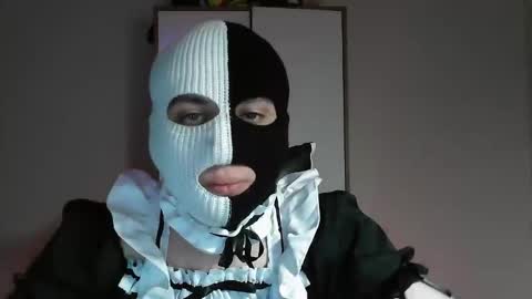 Two-Face online show from 04.15.26