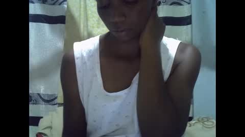 Snapshot of harysette chatting on 11.19.25 harysette online show from 11.19.25