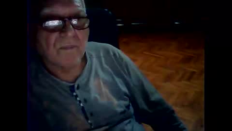 Snapshot of hasanben54398 chatting on 10.27.25 hasan online show from 10.27.25