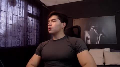 hat_guy01 online show from 02.23.26