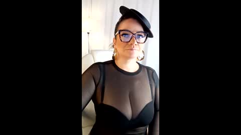 leila online show from 03.14.26