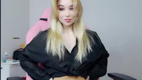 Anna online show from 10.21.25