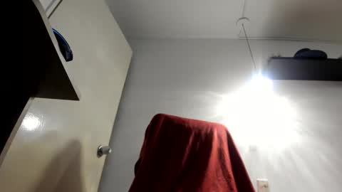 Snapshot of hathor_01_ chatting on 01.17.25 andres online show from 01.17.25