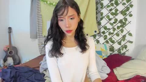 Snapshot of hathor_111 chatting on 10.12.25 .S T A T E O F P E R V E R S I O N Ig 2. vbergiere superior emt online show from 10.12.25