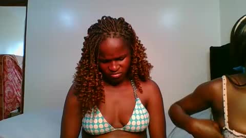 Snapshot of havanna_p chatting on 09.18.25 Havanna online show from 09.18.25