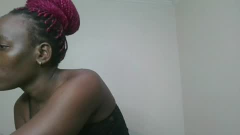 Snapshot of havanna_p1 chatting on 07.17.26 havanna_p1 online show from 07.17.26