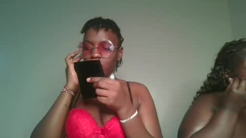 Snapshot of havanna_p1 chatting on 07.27.26 havanna_p1 online show from 07.27.26