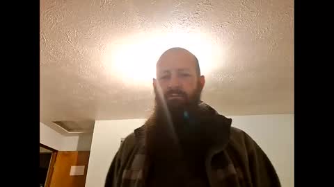 Snapshot of hawktalon007 chatting on 10.06.25 Robert online show from 10.06.25