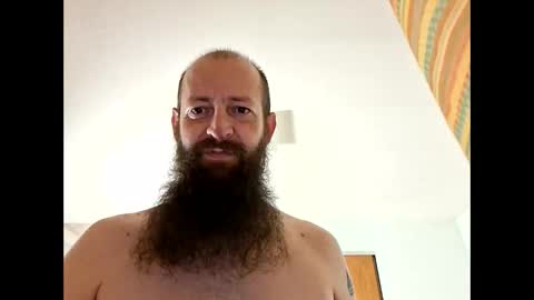 Snapshot of hawktalon007 chatting on 11.09.25 Robert online show from 11.09.25