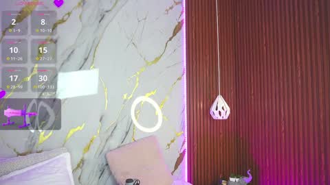 haylie  See you tonight at 8pm Colombia time online show from 12.15.24