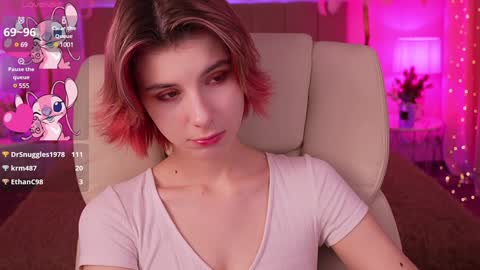 Snapshot of haylaamber chatting on 12.30.24 haylaamber online show from 12.30.24