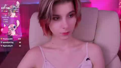 Snapshot of haylaamber chatting on 02.16.25 haylaamber online show from 02.16.25