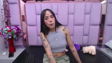 hazel_18_ online show from 04.15.26