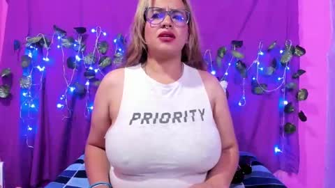 hazel online show from 03.06.25