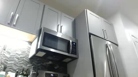 Hazel online show from 01.01.25