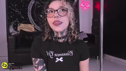 Hazell Witch online show from 10.20.25