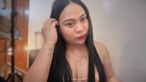 HAZEL MADONNA online show from 06.25.26