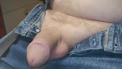 Snapshot of hdmaturecutcock chatting on 10.08.25 Eddy online show from 10.08.25