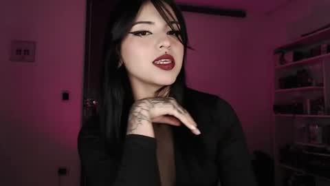 HEATHER DEMONZX   Please help me to reach 100 thumbs up online show from 06.16.26