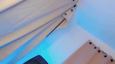 Snapshot of heavenly_abby chatting on 02.16.25 heavenly_abby online show from 02.16.25