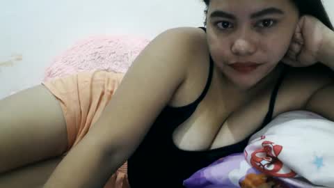 heavenlyeyes69 online show from 01.17.25