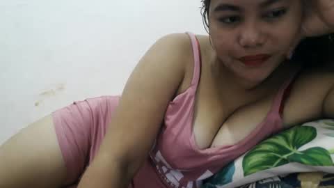 heavenlyeyes69 online show from 10.22.25