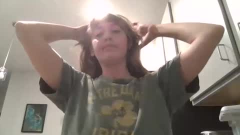 Snapshot of heavenlysiren chatting on 11.20.25 heavenlysiren online show from 11.20.25