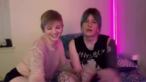 Snapshot of heavensentttt chatting on 01.26.25 Saoirse online show from 01.26.25