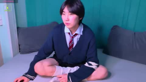 HEEJIN online show from 11.28.25