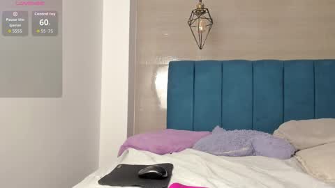 heidi_feuer online show from 10.16.25