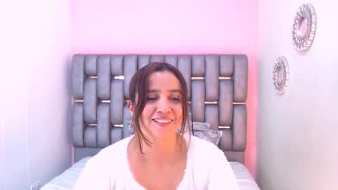 Heidy online show from 02.21.25