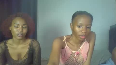 Snapshot of heilybunny chatting on 04.21.26 heilybunny online show from 04.21.26
