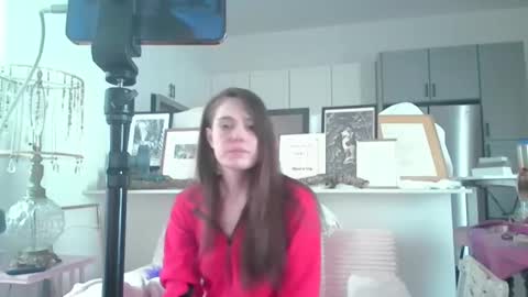 Snapshot of hekatestable chatting on 09.22.25 hekatestable online show from 09.22.25