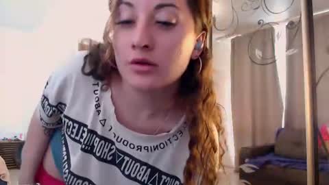 Snapshot of helen_adams_ chatting on 06.24.26 helen_adams_ online show from 06.24.26