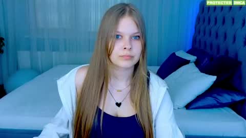 Snapshot of helena_tvs chatting on 05.26.26 Helena online show from 05.26.26