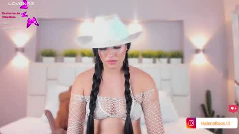 H E L E N A  online show from 02.18.26