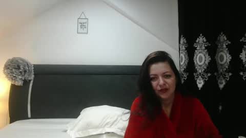 helenhh online show from 03.06.25