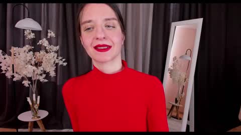 Snapshot of helentasty_ chatting on 02.14.25 Helen online show from 02.14.25