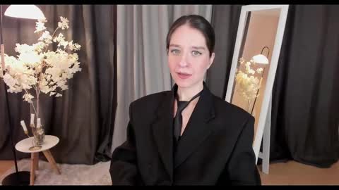 Snapshot of helentasty_ chatting on 02.26.25 Helen online show from 02.26.25