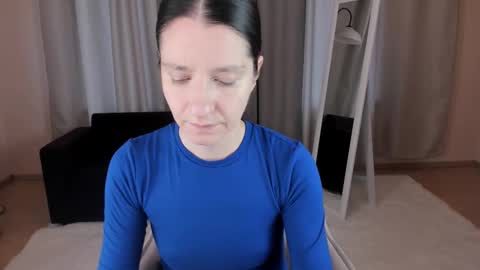 Snapshot of helentasty_ chatting on 09.19.25 Helen online show from 09.19.25