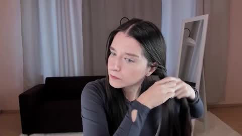Snapshot of helentasty_ chatting on 10.05.25 Helen online show from 10.05.25