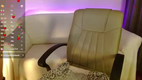 HelenXLove online show from 03.30.26