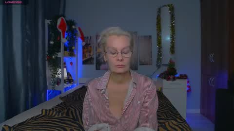 Snapshot of helgahimmele chatting on 01.06.25 Helga online show from 01.06.25