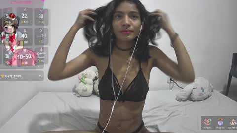 Helia Transfem and Amy online show from 01.16.25