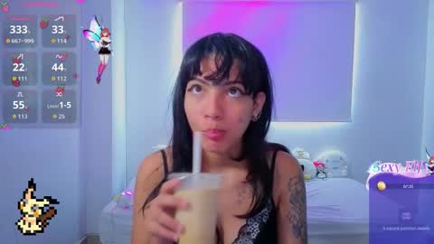 Helia Transfem and Amy online show from 03.05.26