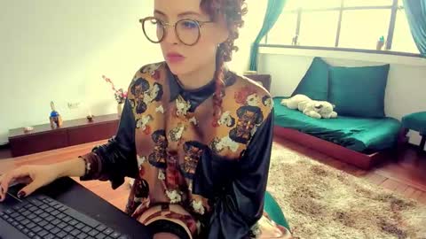 Heliconia online show from 02.10.26