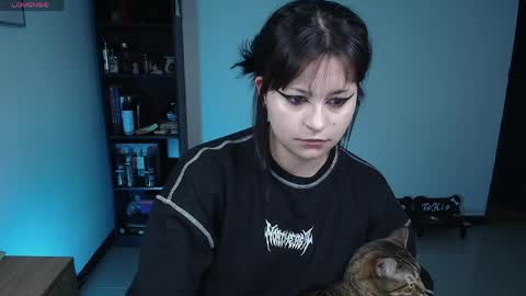 Snapshot of hell_dancer_ chatting on 04.28.26 Lexa online show from 04.28.26